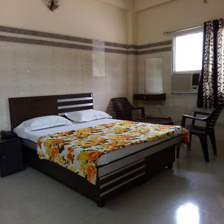 Kanchan Palace Vrindavan Luaran gambar